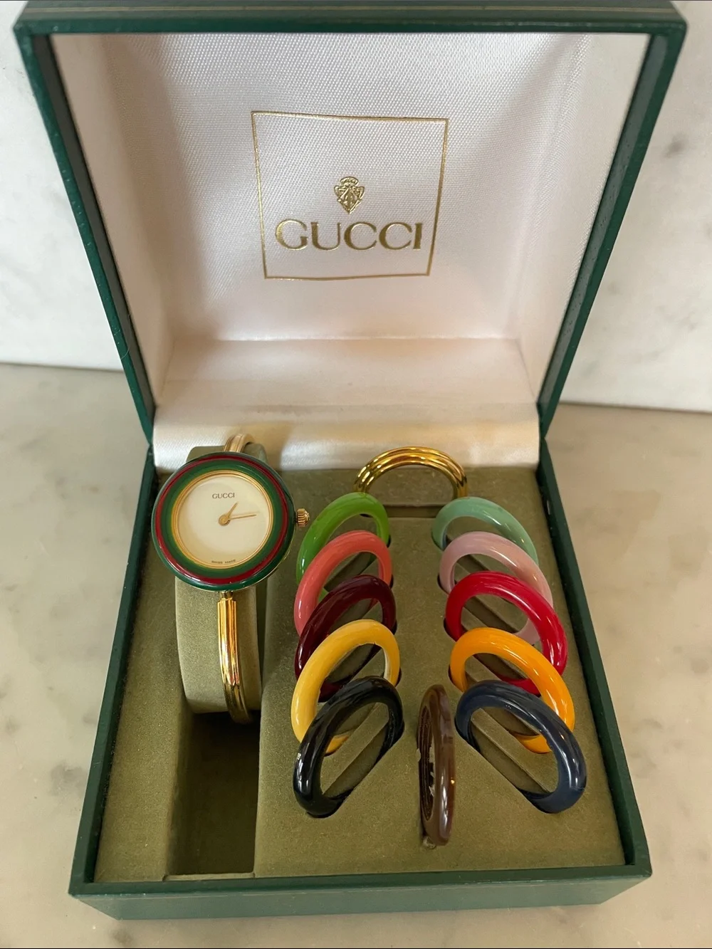 GUCCI Play Gold Bangle White Dial Watch with 13 Multicolor Interchangeable Rings